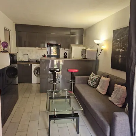 T2 Rez De Jardins Daire Cavalaire-sur-Mer